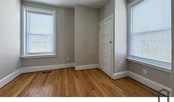 463 W Earlham Ter — Photo 26