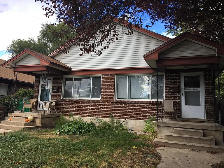 755 E Ramona Ave — Photo 2