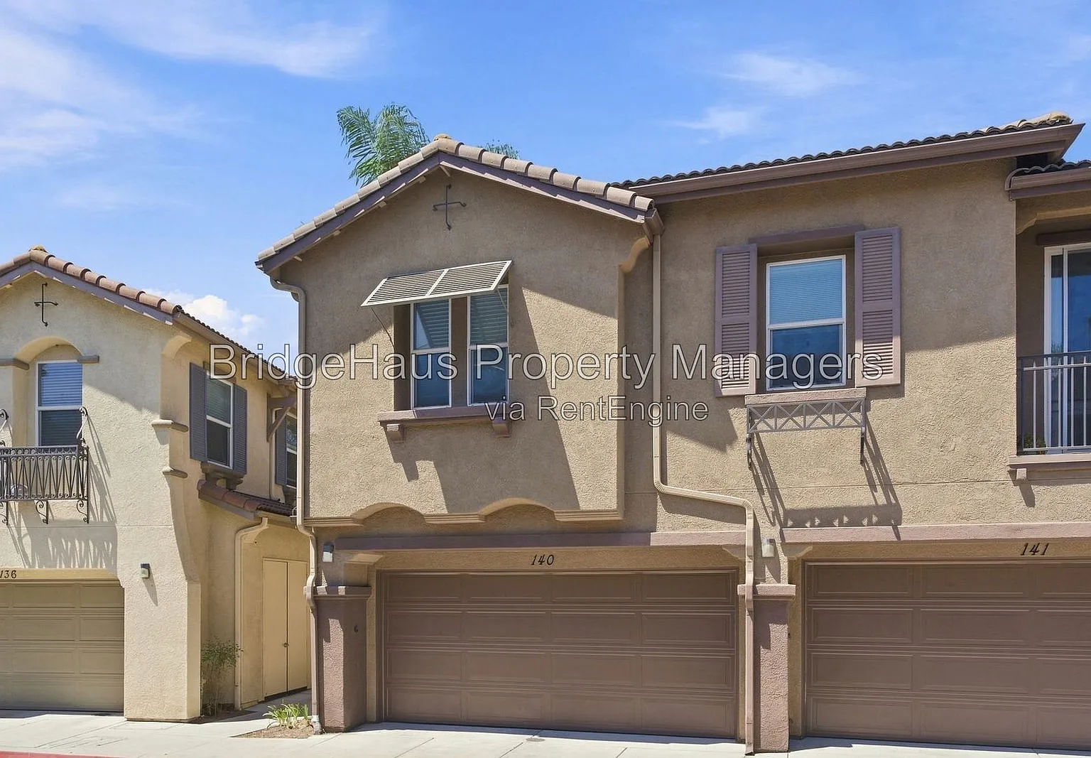 3 bed, 3.0 bath, 1500 sqft, $3,600 — Photo 2