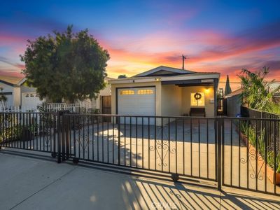 12220 211th St, Hawaiian Gardens, CA, 90716