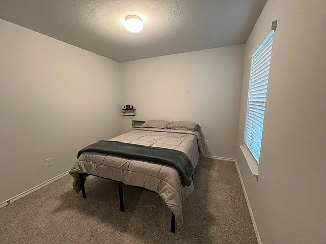 2826 Hudson Dr — Photo 6