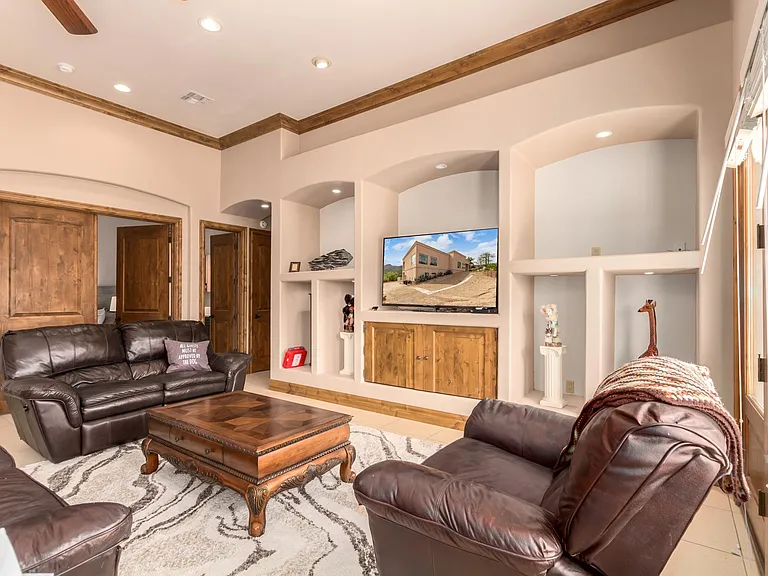 6770 E Skyline Dr — Photo 51