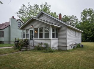 1217 Grant Ave, Grand Haven, MI 49417