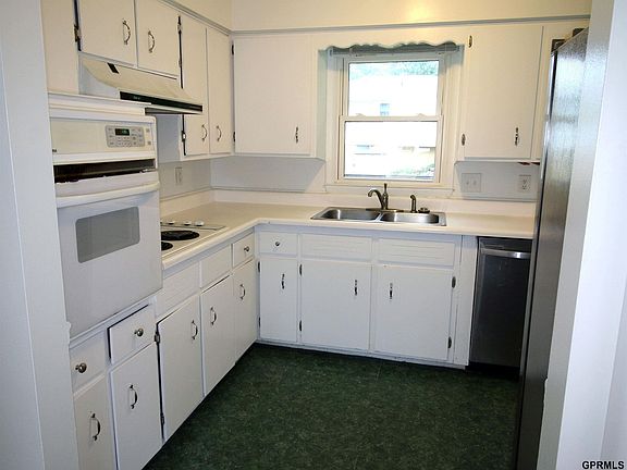 5th image of 2916 Greene Ave