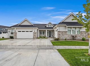 8253 W Brooks Dr, Boise, ID 83714