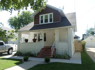 6816 21st Ave, Kenosha, WI 53143