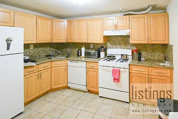 Rented by Listings Realty, LLC | media 19