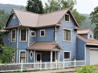 5326 Shasta Ave, Dunsmuir, CA 96025