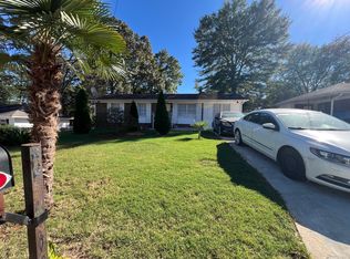 520 Pinecrest Dr, Riverdale, GA 30274