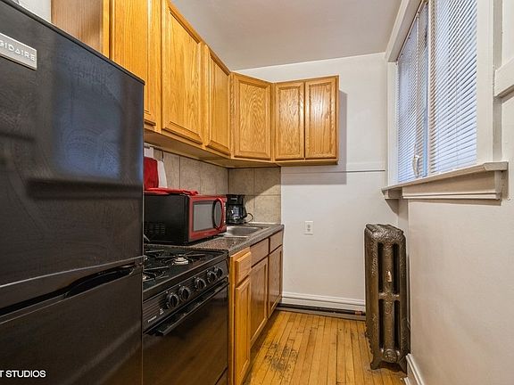 4th image of 4833 N Hoyne Ave APT 1B