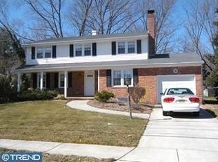 1404 Longfellow Dr, Cherry Hill, NJ 08003