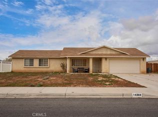 14268 Tonikan Rd, Apple Valley, CA 92307