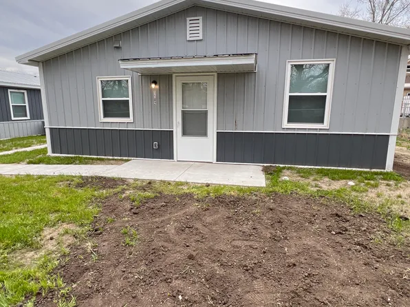 1102 E Boston St, Wichita, KS 67211