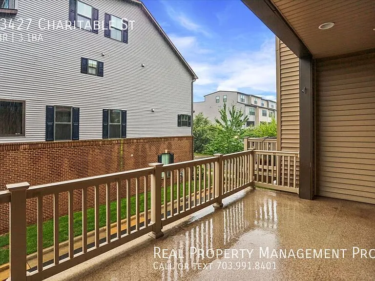 43427 Charitable St — Photo 11