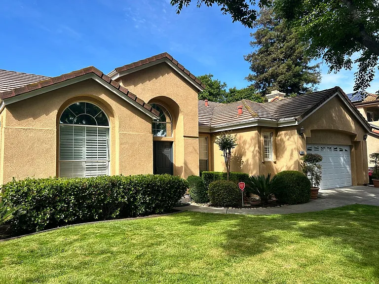 5007 Innisbrook Dr — Photo 2