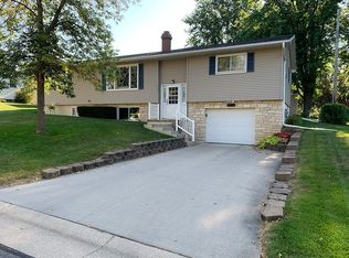 314 N 4th St, Caledonia, MN 55921