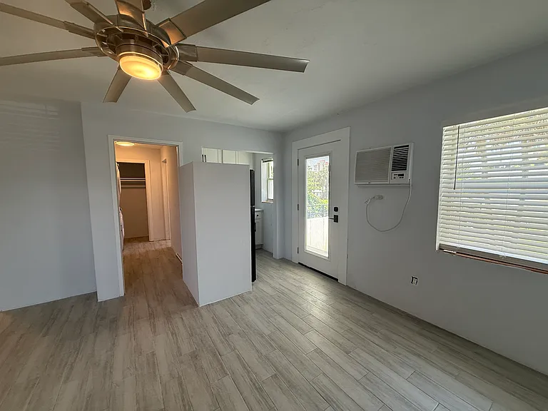 Ocean Reef Apartments — Photo 18