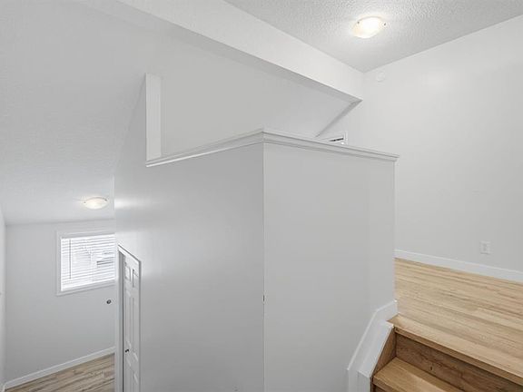 4th image of 5220 W 50a Ave #1103