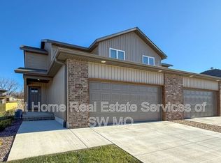 1002 S Rimes Ave, Ozark, MO 65721