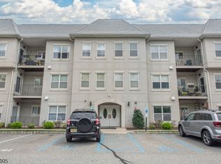 607 Brittany Dr, Wayne Twp., NJ 07470