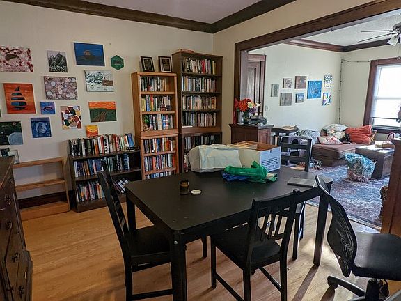 4th image of 1577 Ashland Ave
