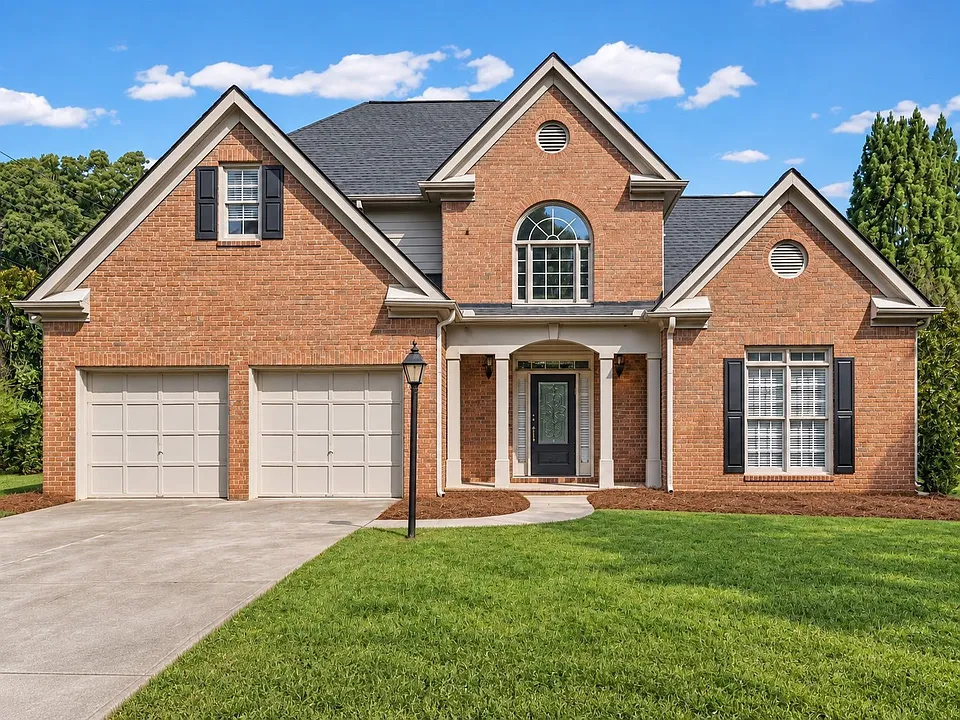 2173 Foxboro Ln