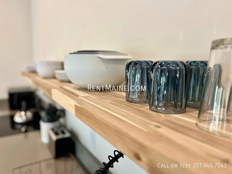 113 N Lancey St #205 — Photo 8