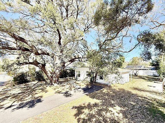 5th image of 7111 Onyx Dr N