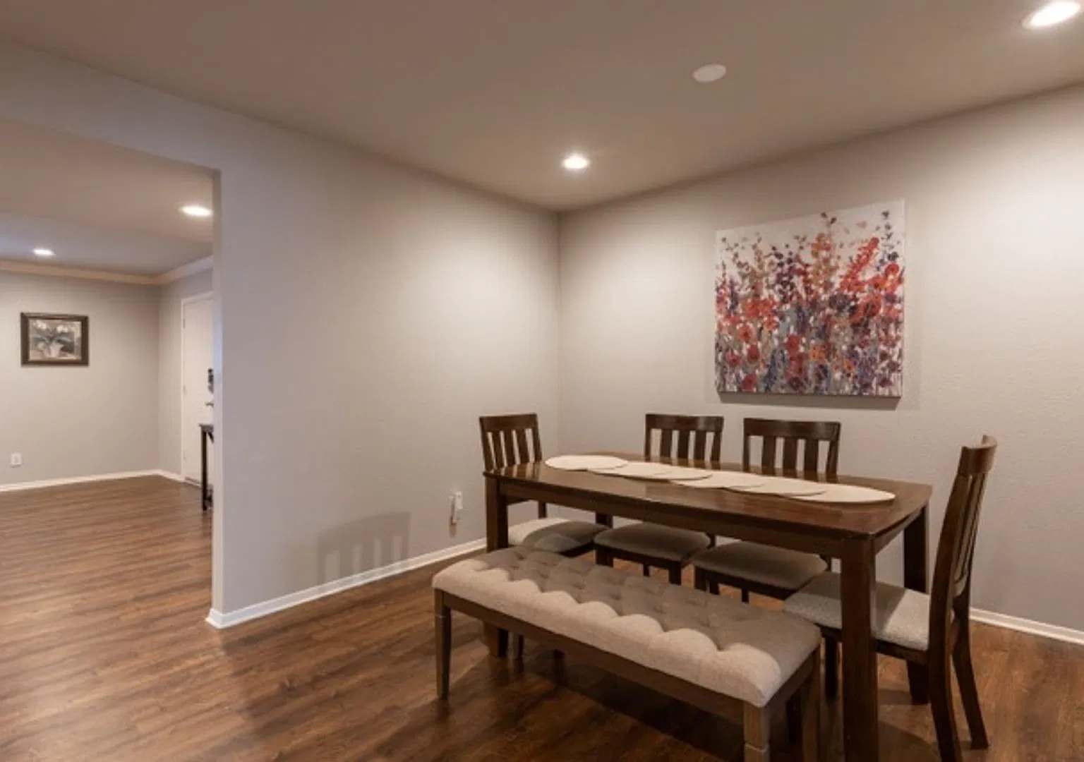 Spacious Condo | Gated | Near Medical Center 410 & Ih10 | 3 Bedrooms | 2 Bathrooms — Photo 4