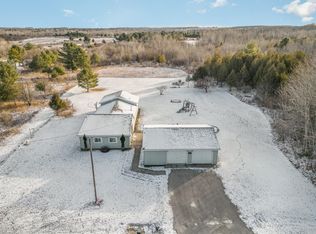 3247 N 7th St, Onaway, MI 49765