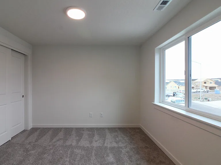 366 Aeon Dr — Photo 17