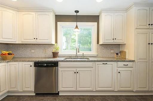 3rd image of 16 Belmont St