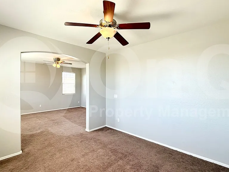 27297 N 172nd Ln — Photo 14