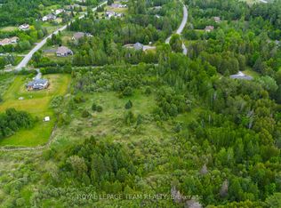883 William Mooney Rd, Ottawa, ON K0A 1L0