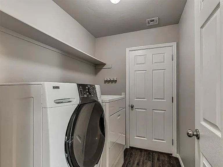 Laundry room / door to garage
