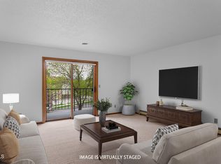 2635 Gateway Ave APT 9, Bismarck, ND 58503