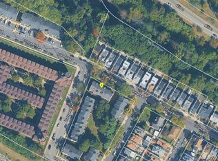 82 Tiffany Blvd, Newark, NJ 07104