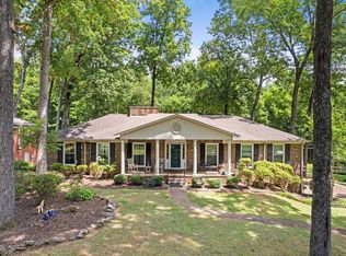 230 Colonial Dr, Florence, AL 35633