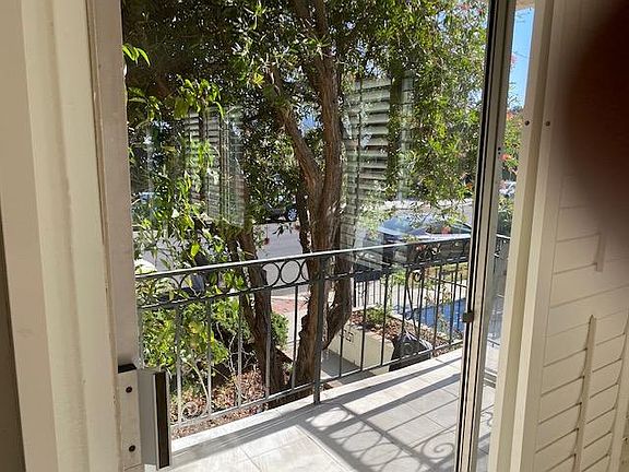 4th image of 12731 Mitchell Ave APT 1