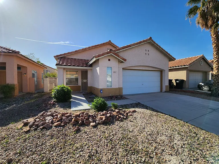1917 Casa Verde Dr — Photo 18