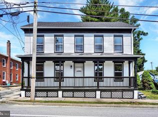 22 York & Walnut St, Spring Grove, PA 17362