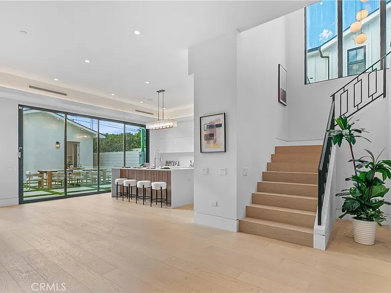 4437 Calhoun Ave — Photo 15