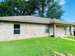 1040 Gina Cir UNIT A-B, Jacksonville, AR 72076