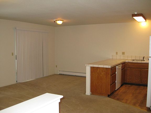 2nd image of 848 Lichen Ct Unit C