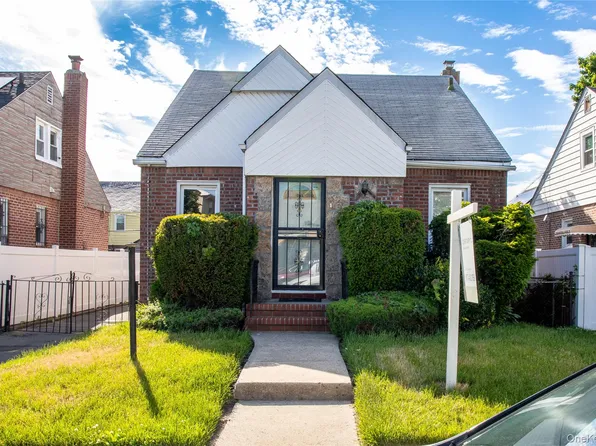 11592 226th Street, Cambria Heights, NY 11411