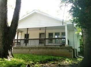 1504 W Arlington Rd, Bloomington, IN 47404