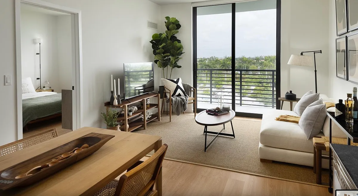 Building Photo - 11380 Biscayne Blvd #2B