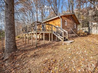 3620 Howard Gap Rd, Saluda, NC 28773