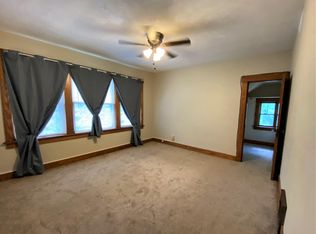 336 N 15th St #2, Manhattan, KS 66502