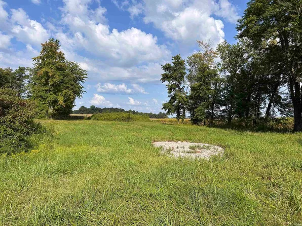 0 W 1000 S, Huntingburg, IN 47542